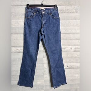 Levi’s 505 Relaxed Bootcut Women Size 8 Long